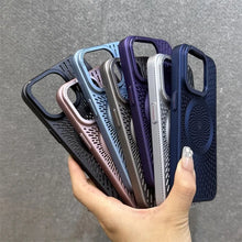 Capa Magnética Antichoque Fosca Cinza Titânio com Dissipação de Calor para iPhone 16 15 14 13 12 Pro Max MagSafe