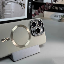 Luxo cor sólida fosco magnético caso de carga sem fio para magsafe para iphone 17 ar 16 15 14 13 12 pro max fino duro pc capa