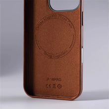 Capa Magnética de Couro Retrô de Luxo para Negócios para iPhone 18 17 Pro Max 16 Plus 15 14 13 com Lente de Liga MagSafe e Carregamento Sem Fio