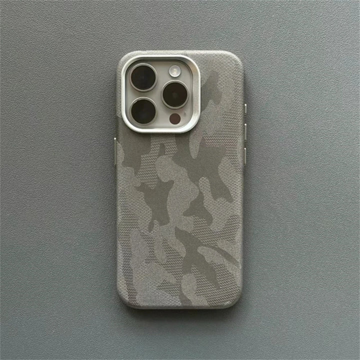 Capa Magnética de Couro Camuflado de Luxo à Prova de Choque para iPhone 17 Pro Max 16 15 14 13 12 com Suporte para Carregamento Sem Fio MagSafe